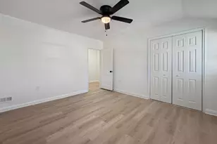 1917 Merritt Blvd, Dundalk, MD 21222 - Photo 11