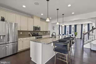9614 Julia Ln, Owings Mills, MD 21117 - Photo 5
