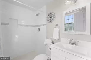 11917 Tarragon Rd, Reisterstown, MD 21136 - Photo 9