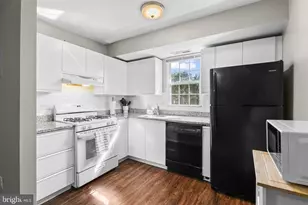 11917 Tarragon Rd, Reisterstown, MD 21136 - Photo 7