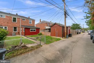 1245 Brewster St, Baltimore, MD 21227 - Photo 25
