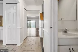 10 Pine Bark Ct, Cockeysville, MD 21030 - Photo 5