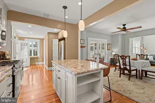 101 Locust Dr, Catonsville, MD 21228 - Photo 11