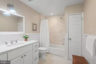 2530 Londonderry Rd, Lutherville Timonium, MD 21093 - Photo 21