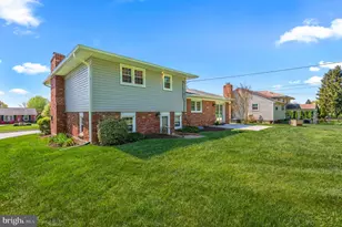 2530 Londonderry Rd, Lutherville Timonium, MD 21093 - Photo 33