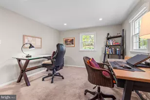 2530 Londonderry Rd, Lutherville Timonium, MD 21093 - Photo 25