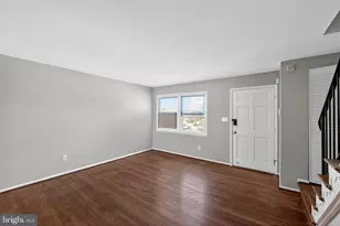 27 Terron Ct, Parkville, MD 21234 - Photo 3