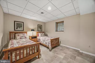 8 Rolling Farm Ct, Baltimore, MD 21228 - Photo 41