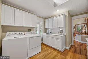 8 Rolling Farm Ct, Baltimore, MD 21228 - Photo 21