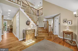 8 Rolling Farm Ct, Baltimore, MD 21228 - Photo 7