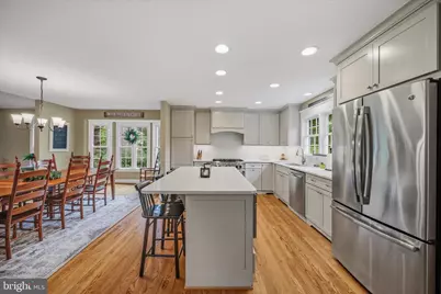 8 Rolling Farm Court, Baltimore, MD 21228 - Photo 17