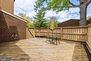 11 Tanner Ct, Baltimore, MD 21208 - Photo 35