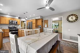 8928 Satyr Hill, Parkville, MD 21234 - Photo 15