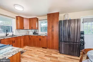2705 Spring Hill Rd, Owings Mills, MD 21117 - Photo 11