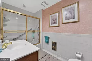 1519 Park Grove Ave, Baltimore, MD 21228 - Photo 23