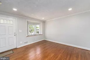 8321 Byington Rd, Towson, MD 21286 - Photo 3