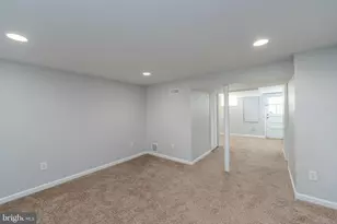 8321 Byington Rd, Towson, MD 21286 - Photo 19