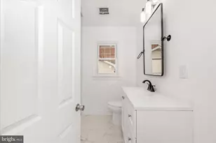 1925 Queensway, Baltimore, MD 21222 - Photo 19