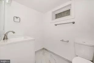 1925 Queensway, Baltimore, MD 21222 - Photo 29
