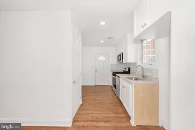 1925 Queensway, Baltimore, MD 21222 - Photo 9
