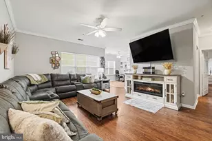 598 Hopkins Landing Dr, Essex, MD 21221 - Photo 7