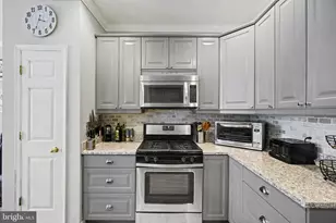 598 Hopkins Landing Dr, Essex, MD 21221 - Photo 11