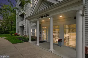 598 Hopkins Landing Dr, Essex, MD 21221 - Photo 3