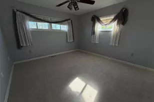8716 Stockwell Rd, Parkville, MD 21234 - Photo 11