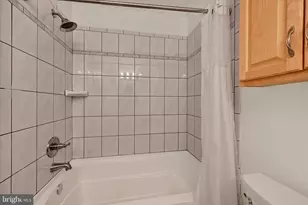 8216 Thornton Rd, Towson, MD 21204 - Photo 21