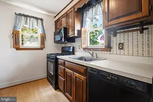 2907 Edgewood Ave, Baltimore, MD 21234 - Photo 11
