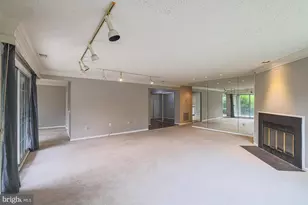 7 Pipe Hill Ct, Baltimore, MD 21209 - Photo 9