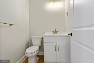 104 W Main Blvd, Lutherville Timonium, MD 21093 - Photo 15