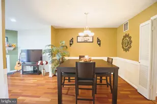 32 Lovett Ct, Lutherville Timonium, MD 21093 - Photo 5