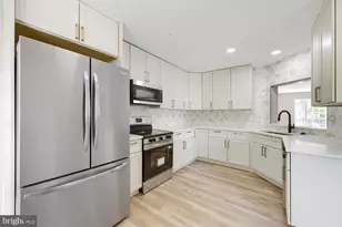 20 Stretham Ct, Owings Mills, MD 21117 - Photo 9