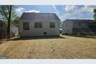 2434 Lodge Farm Road, Sparrows Point, MD 21219 - Photo 5