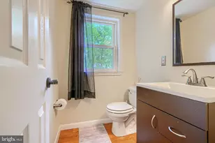 9807 Hilltop Dr, Baltimore, MD 21234 - Photo 47