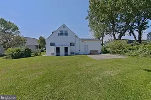 8203 Woodside Ct, Parkville, MD 21234 - Photo 35