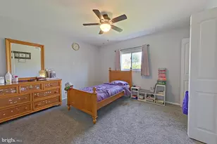 8203 Woodside Ct, Parkville, MD 21234 - Photo 15
