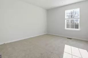8110 Cyress Point Dr, Rosedale, MD 21237 - Photo 23