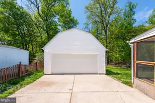 1408 Gibsonwood Rd, Catonsville, MD 21228 - Photo 31
