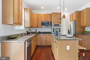 2 Norwich Ct, Owings Mills, MD 21117 - Photo 13