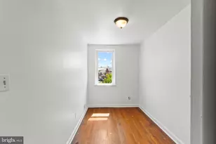 7913 St Monica Dr, Baltimore, MD 21222 - Photo 15