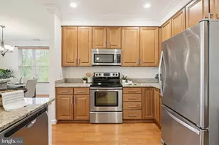 11 Clay Lodge Ln, Catonsville, MD 21228 - Photo 5