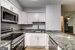 2215 Lowells Glen Rd, Parkville, MD 21234 - Photo 13