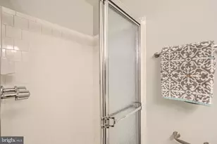 2 Summit Hill Ct, Baltimore, MD 21228 - Photo 21