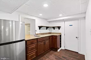 9 Maple Ave, Baltimore, MD 21228 - Photo 73