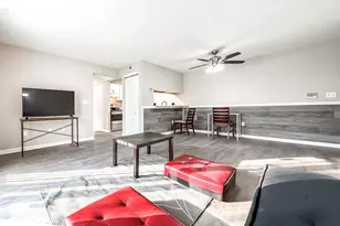 1260 Sugarwood Cir, Essex, MD 21221 - Photo 5