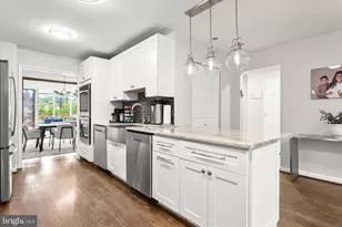 110 Old Crossing Dr, Baltimore, MD 21208 - Photo 15