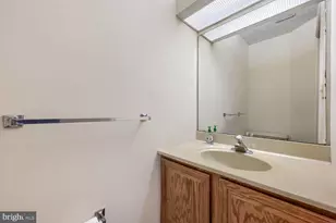 9932 Britinay Ln, Baltimore, MD 21234 - Photo 13