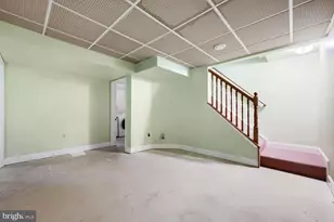 9932 Britinay Ln, Baltimore, MD 21234 - Photo 23